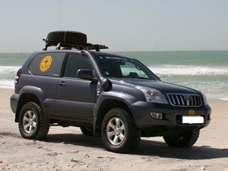 TOYOTA LAND CRUISER 120