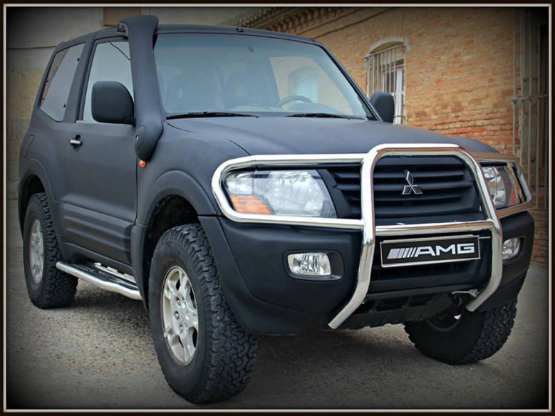 MITSUBISHI MONTERO DI-D