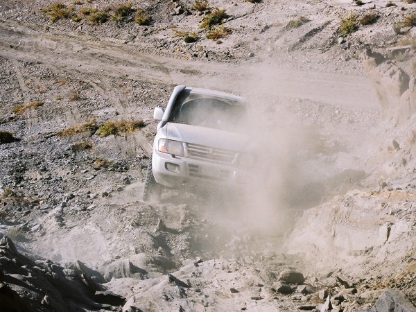 MITSUBISHI MONTERO DI-D