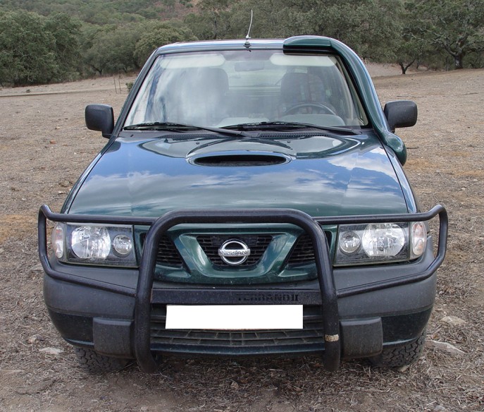 NISSAN TERRANO II