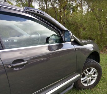 VOLKSWAGEN TOUAREG 2